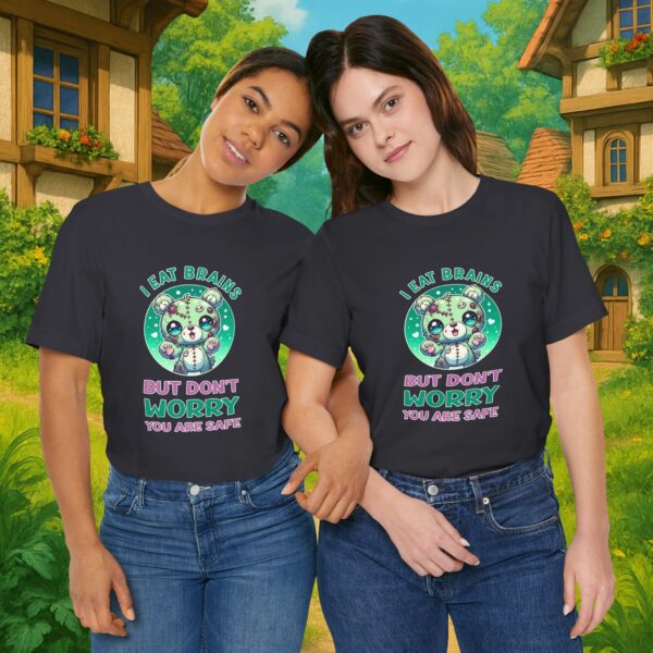 I eat brains But do not Worry, you are safe | Frauen T-Shirt | Horror Shirt | Kawaii T-Shirt