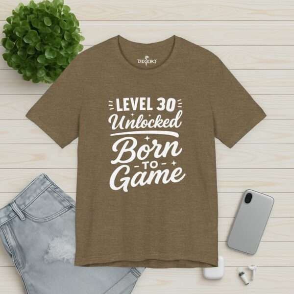 17267436145350901778_v2_2048_custom.jpeg Level 30 Unlocked Born to Game T-Shirt – Perfektes 30 Geburtstag Gamer Shirt Schlicht