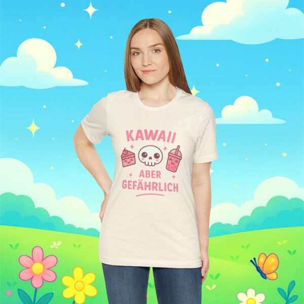 3528553768088199005_v2_2048_custom.jpeg Kawaii Shirt | Kawaii aber gefährlich |  Süß, niedlich & rebellisch | Shirt für Damen & Herren | Unisex Shirt | Kawaii Shirt