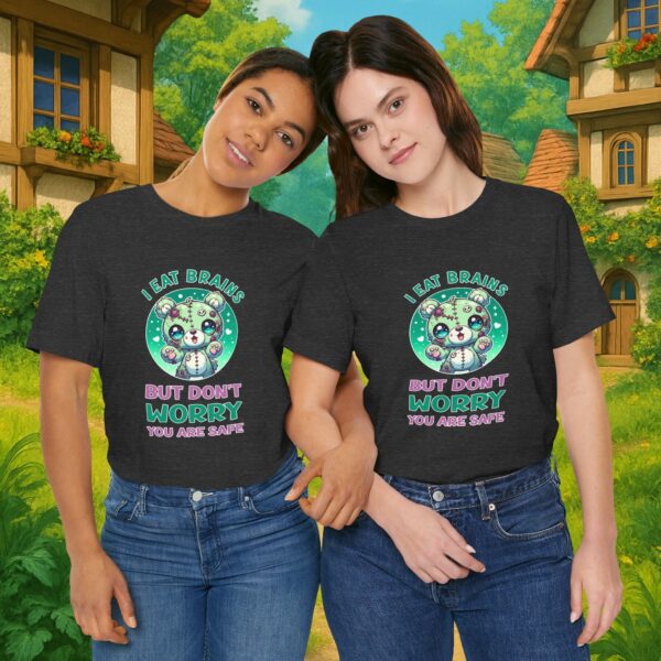 I eat brains But do not Worry, you are safe | Frauen T-Shirt | Horror Shirt | Kawaii T-Shirt